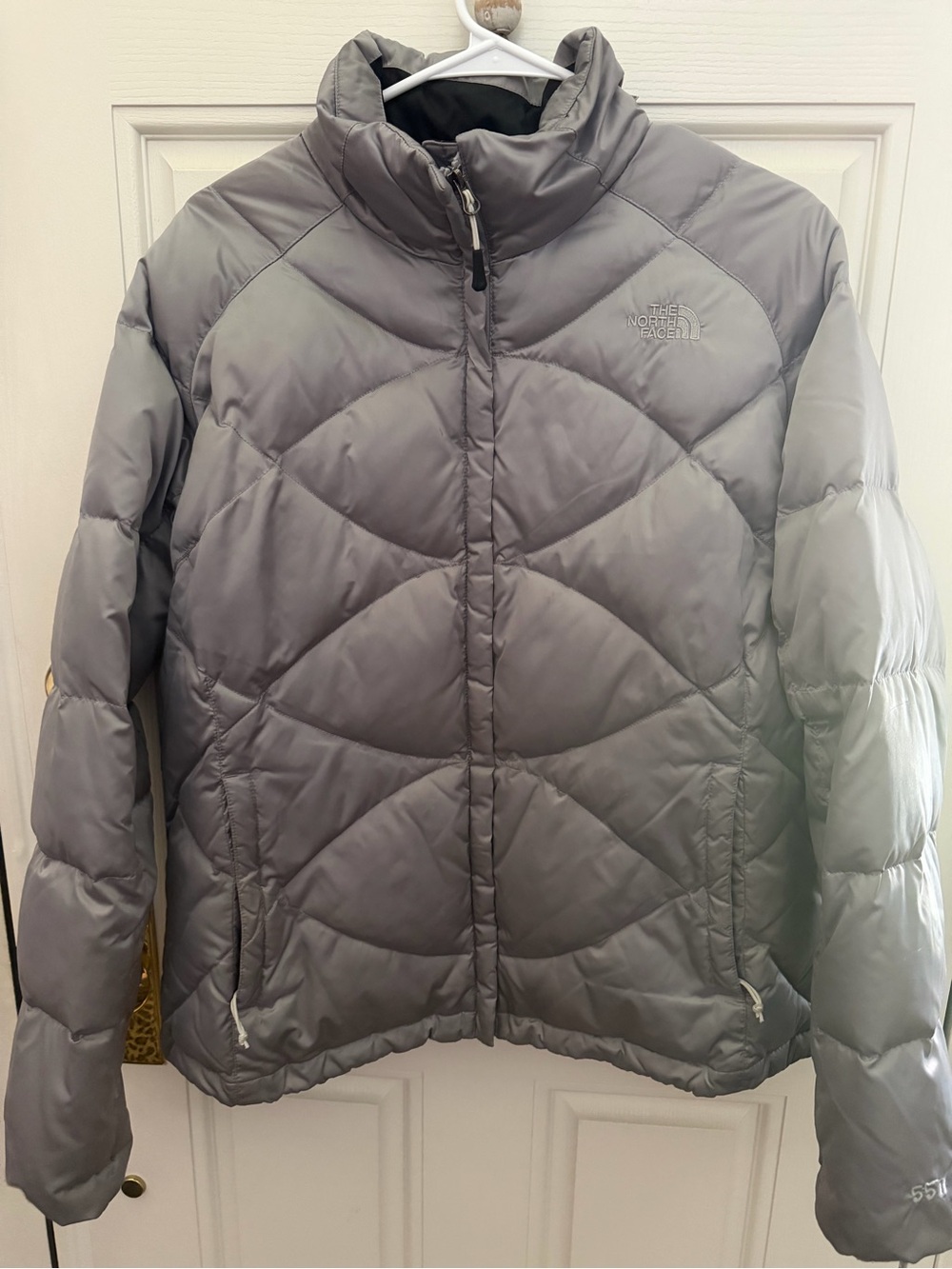 The North Face Silver/Grey Insulated Puffer Jacket